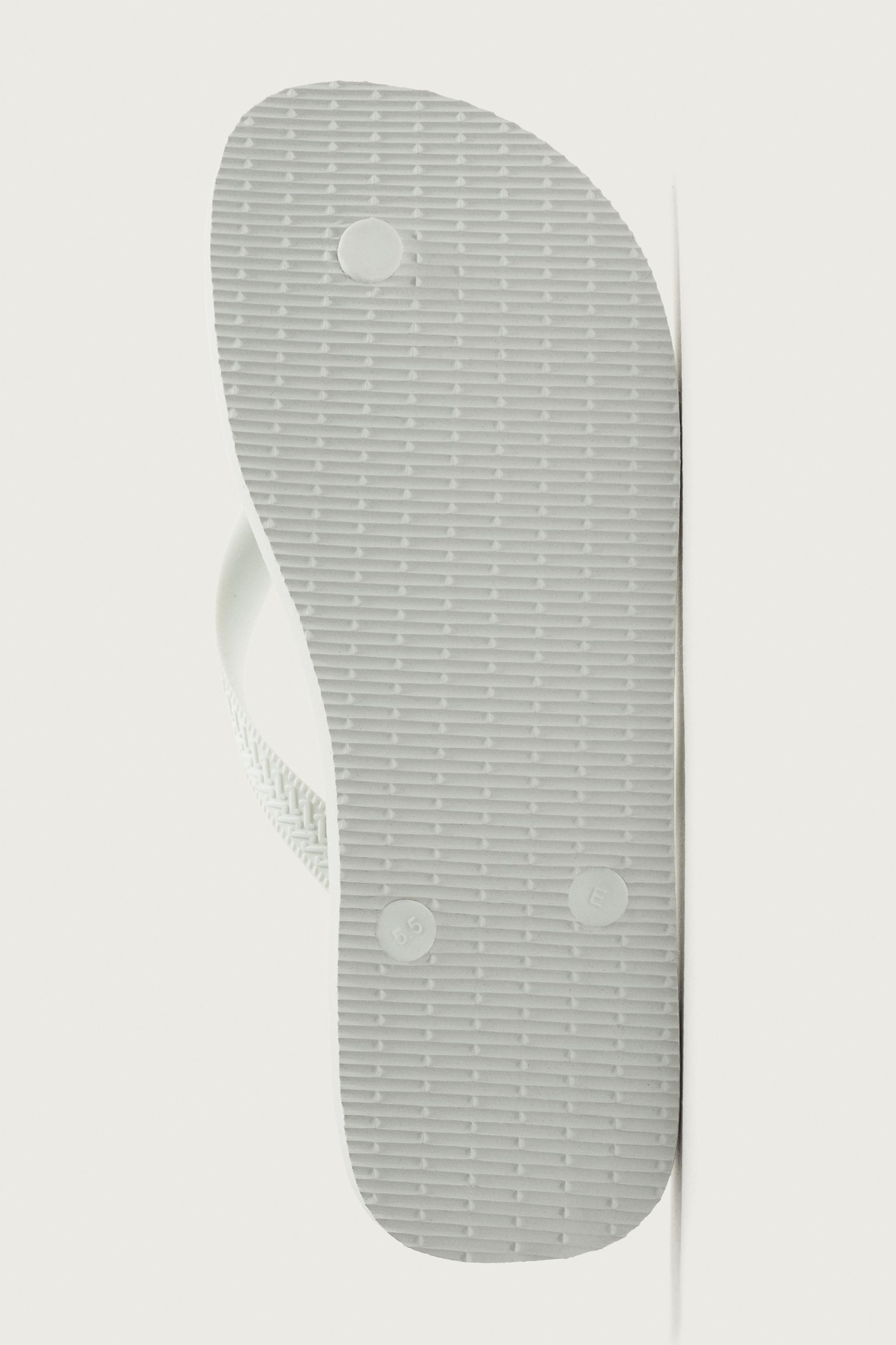 HAVAIANAS ® x ZARA SANDALS